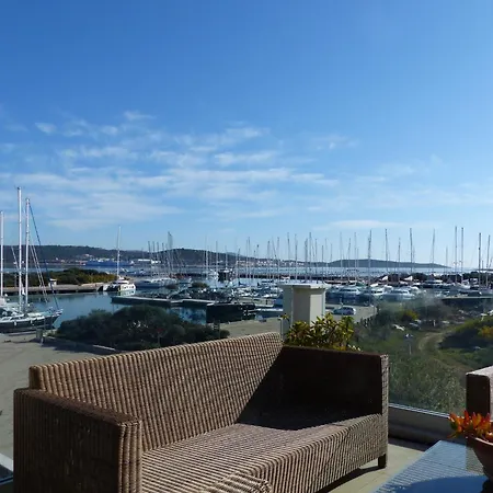 Apartment With Terrace For 4 People, Cleaning Included *