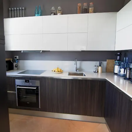 Apartment With Terrace For 4 People, Cleaning Included *